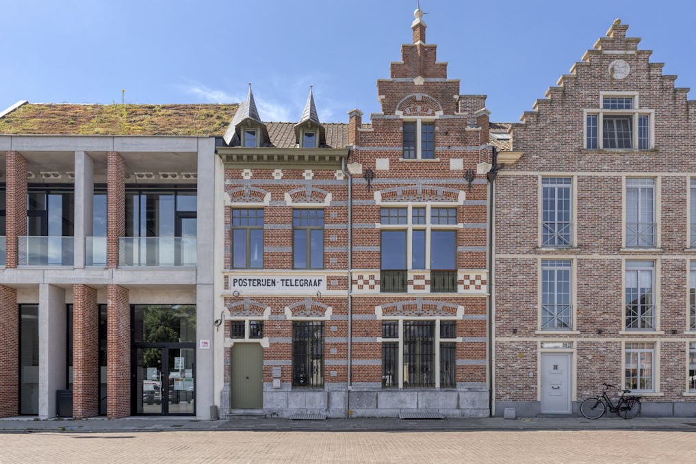 Authentiek opbrengsteigendom in hartje Rupelmonde !