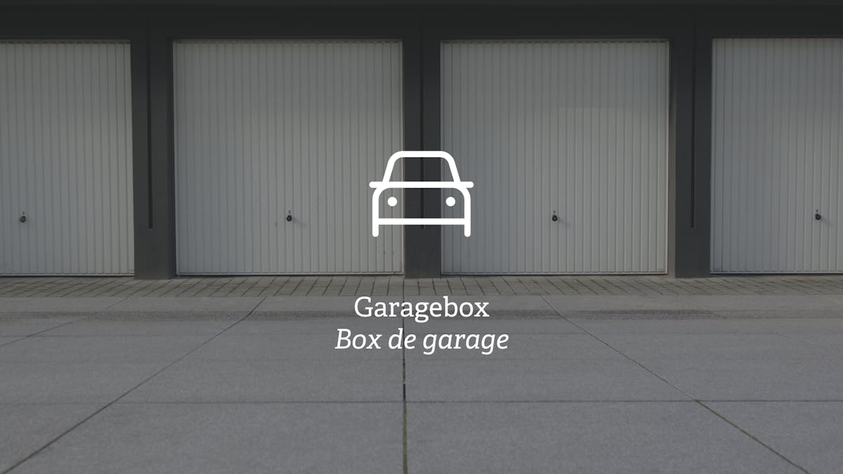 Ruime garagebox in de Zeelaan te Koksijde