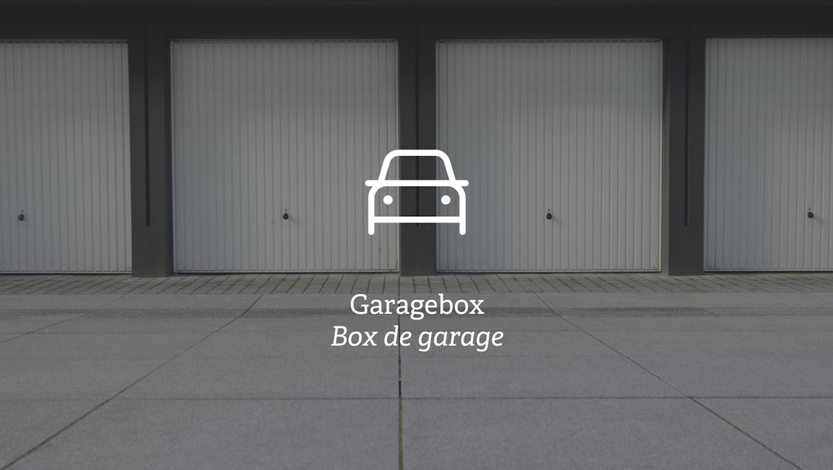 Ruime garagebox in de Zeelaan te Koksijde