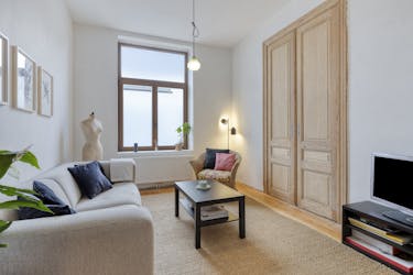 Instapklare woning te koop in Molenbeek!