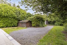 Perceel bouwgrond van 2391 m² in hartje Latem