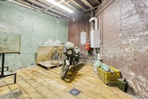 Huis met 4 slaapkamers en magazijn te koop in Borgerhout