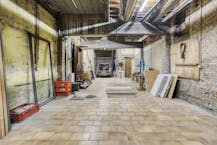 Huis met 4 slaapkamers en magazijn te koop in Borgerhout