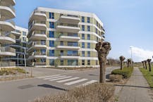 Nieuwbouwappartement met 2 slaapkamers en zicht op het water