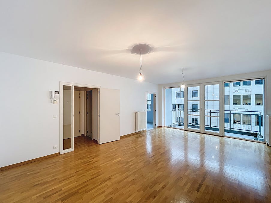 2-room apartment with parking for rent in Brussels