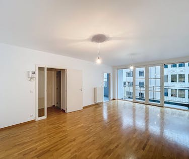 2-room apartment with parking for rent in Brussels