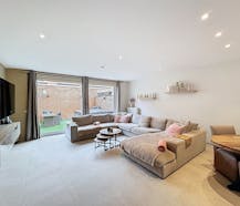 Recente woning met 4 slaapkamers te koop in Knokke-Heist