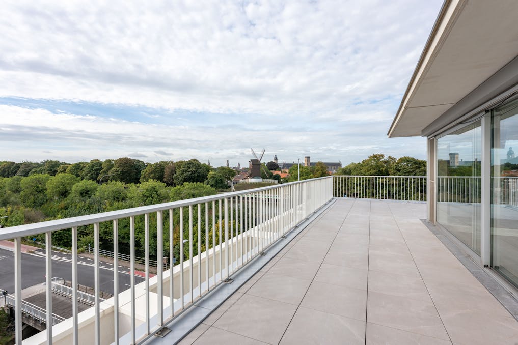 Luxueus penthouse appartement (215m² + 120m² terras) te Brugge 
