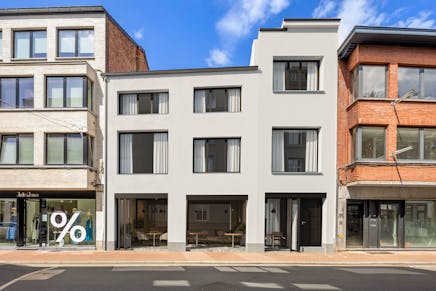 Handelspand met woonst te koop Hasselt