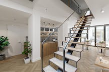  Prachtig handelspand (180m²) met bovenliggend appartement