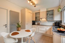 Aangename gezinswoning op rustige ligging in Drongen te koop