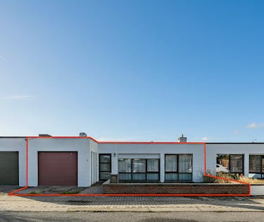 Bungalow met zonnige tuin te koop te Westende!