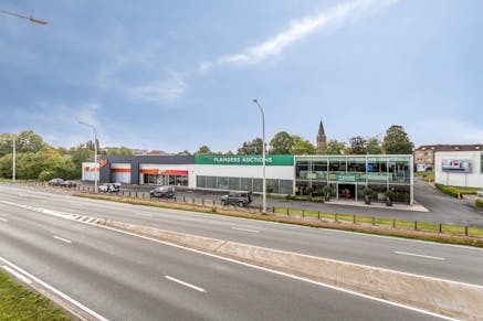 Opbrengsteigendom te koop Rumbeke