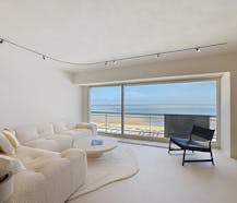 Appartement met frontaal zeezicht te koop nabij Knokke
