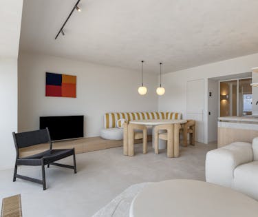 Appartement met frontaal zeezicht te koop nabij Knokke