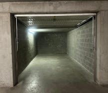 Goedgelegen garagebox te koop te Duinenweg in Middelkerke!