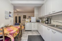 Ruim appartement met 2 slaapkamers te koop in Assebroek 