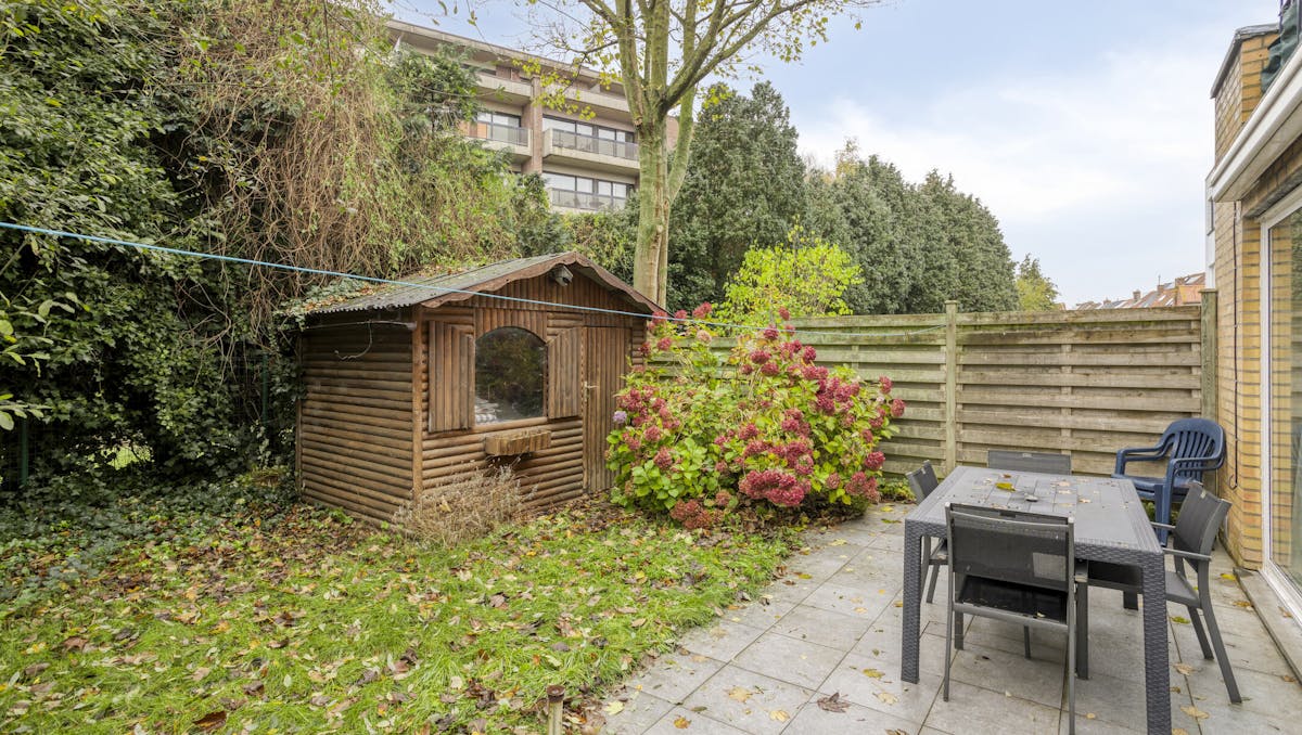 Ruim appartement met 2 slaapkamers te koop in Assebroek