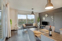 Appartement met 1 slaapkamer, 2 terrassen en kelder te Veurne.