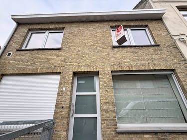 Woning met 3 slaapkamers en tuin te huur in Leisele