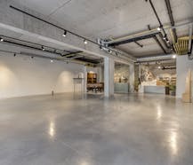 Instapklaar handelspand te huur in Roeselare