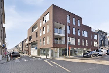 handelspand met 19meter etalage te koop in centrum Herentals