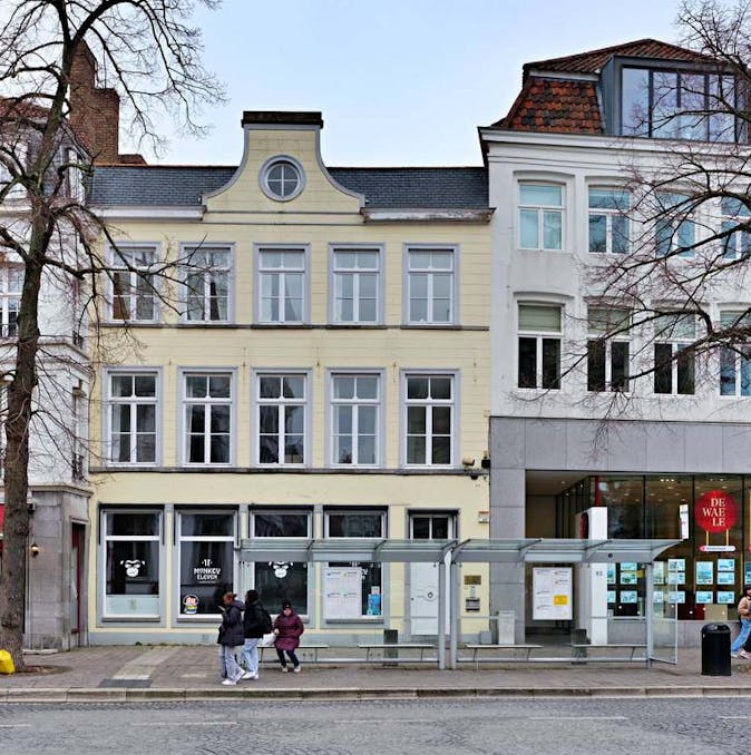 Handelspand met horecafunctie te huur in Brugge