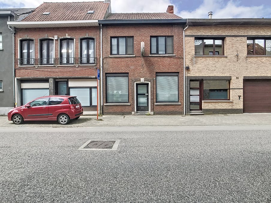 Te renoveren winkel of woning