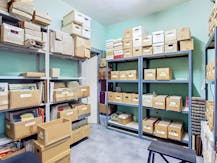 Te renoveren winkel of woning