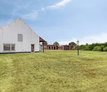 Te renoveren hoeve te koop in Lichtaart op ruim perceel