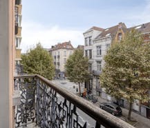 1 bdr apartment with balcony for sale in Ixelles