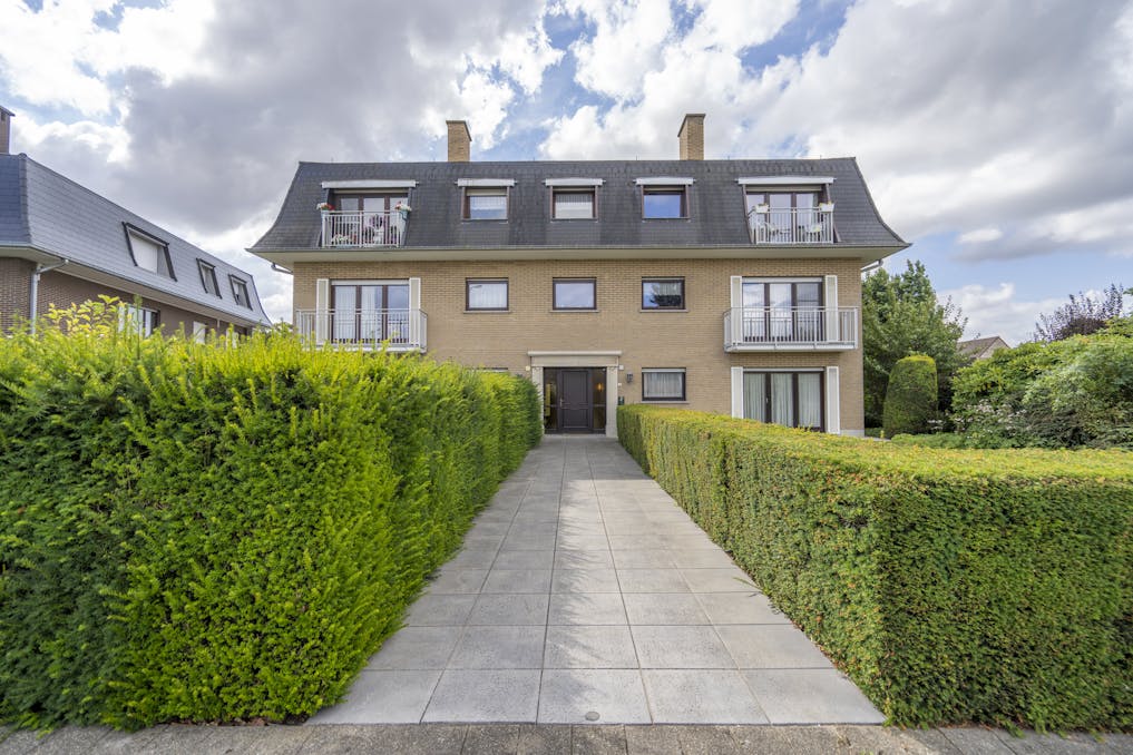  Ruim woonappartement (151 m²) te koop in Heule