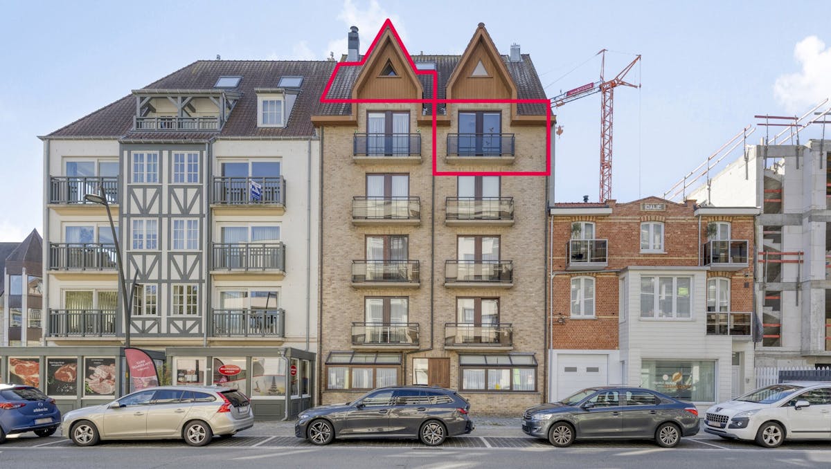 Instapklare duplex met 2 slaapkamers in het hartje van Koksijde-Bad