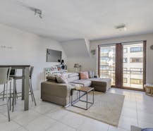 Instapklare duplex met 2 slaapkamers in het hartje van Koksijde-Bad
