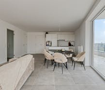 Ruim dakappartement met 3 slaapkamers in Staden!