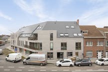 Handelsgelijkvloers te koop in residentie August Ieper