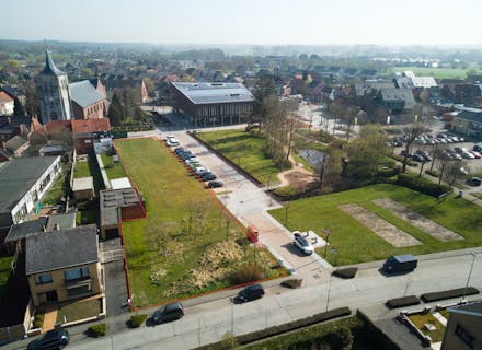 Projectgrond (1.996m²) te koop in Zedelgem dorp. 