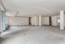 Commercieel gelijkvloers van ca. 126 m² in Staden