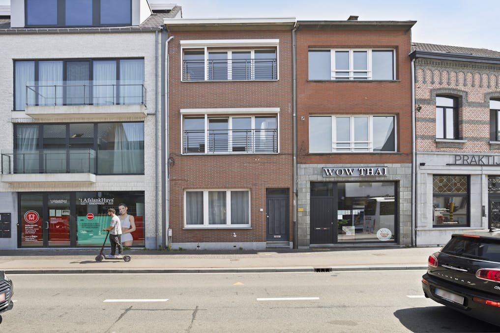 Energiezuinig huis met 3 slpk en tuin in hartje Kapellen