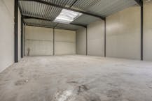 Unité PME récemment construite d'environ 240 m² à vendre à Tielt