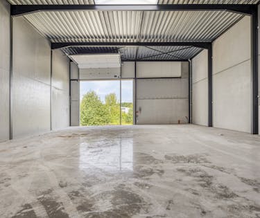 Nieuwbouw KMO-unit van ca.240m² te koop in Tielt