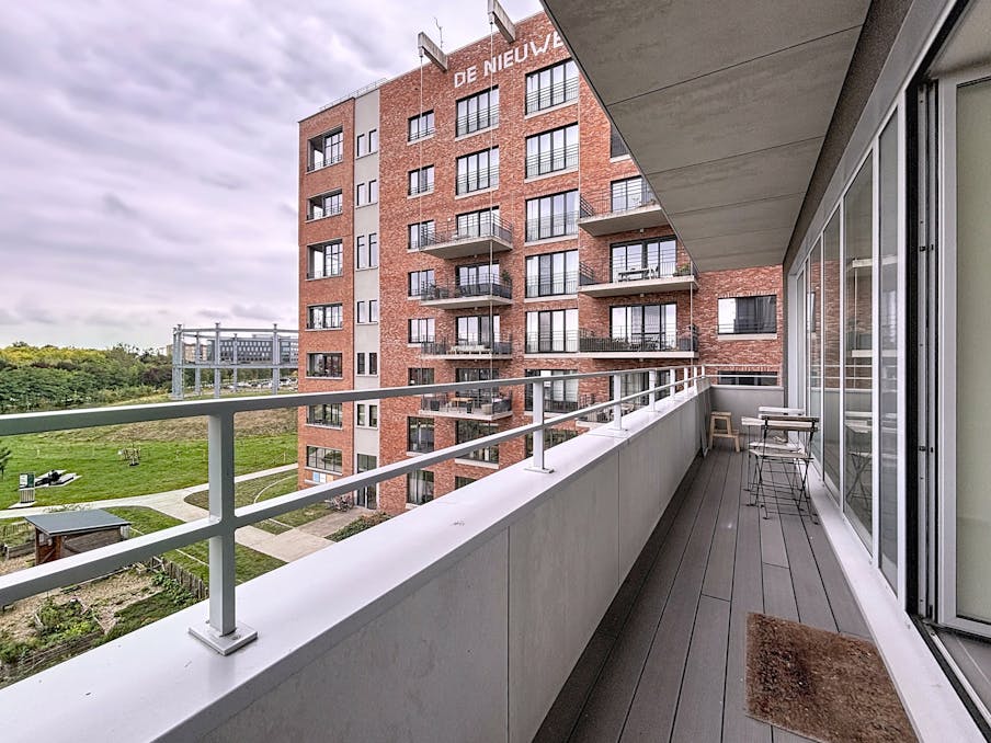 Lichtrijk appartement met 2 slaapkamers te huur in Gent