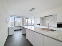 Lichtrijk appartement met 2 slaapkamers te huur in Gent