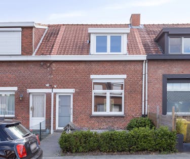 Instapklare woning te koop in hartje Kalmthout!