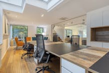 Kantoor te huur in Niel: unieke ligging aan het water