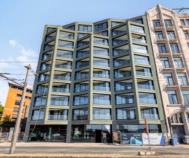 Nieuwbouwappartement met twee slaapkamers te huur in Antwerpen