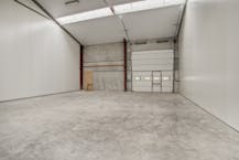 KMO-unit van 240 m² te huur in Kuurne
