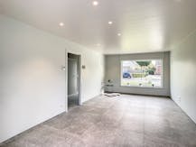 Bungalowwoning met tuin en garage in Ieper.