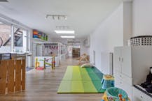 Handelspand/huis met mogelijkheden te koop in Schoten