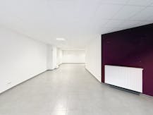 Mooie handelsruimte te huur in de Ooststraat te Veurne